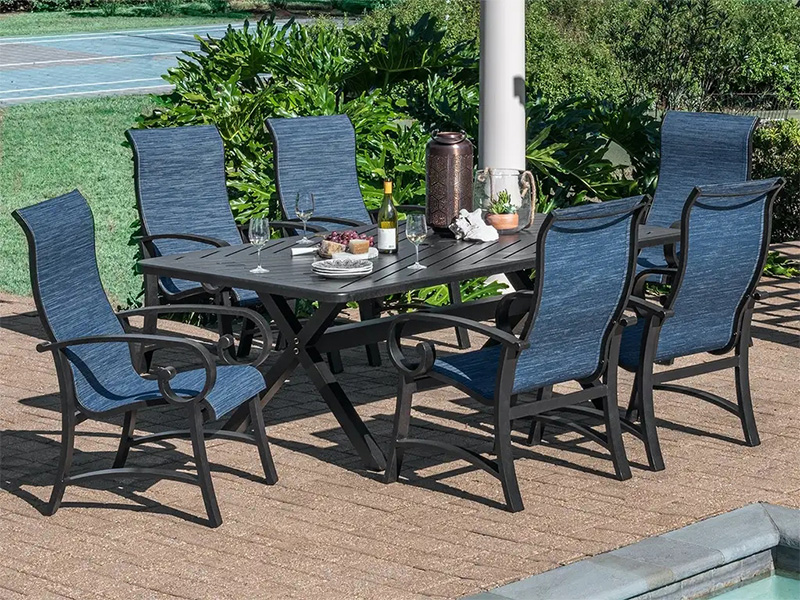 Set da pranzo da 7 pezzi in alluminio bronzo invecchiato Solstice con imbracatura (tavolo da pranzo 84X42 pollici)