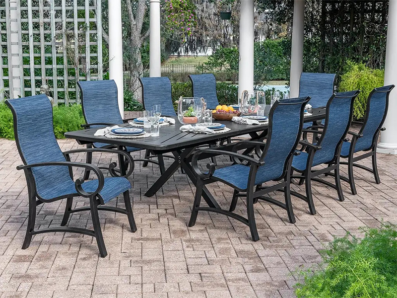 Set da pranzo da 7 pezzi in alluminio bronzo invecchiato Solstice con imbracatura (tavolo da pranzo 44X84-130 pollici)