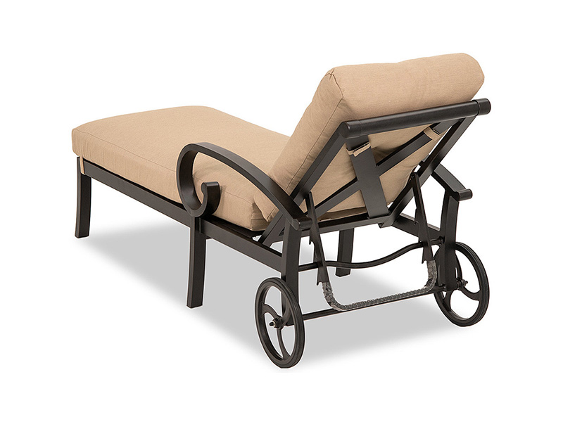 Chaise Lounge Solstice in alluminio con cuscini